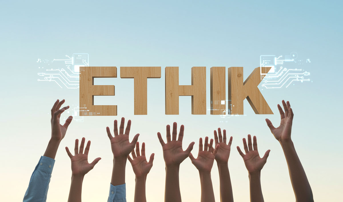 Das Wort 'ETHIK' aus Holzbuchstaben schwebt über mehreren ausgestreckten Händen, die es symbolisch erreichen wollen. Feine digitale Schaltkreise verbinden sich dezent mit den Buchstaben und stehen für den Einfluss der Künstlichen Intelligenz auf ethische Entscheidungen. Der helle Himmel im Hintergrund vermittelt eine positive und zukunftsorientierte Stimmung.